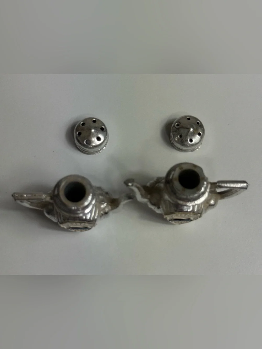 Silver Teapot-Shaped Salt and Pepper Shakers Sea World San Diego